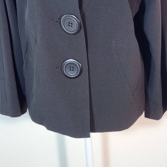 Lapis Black Blazer Size Small Boxy Blazer with 3/4 Sleeves and Large Buttons - Picture 4 of 7